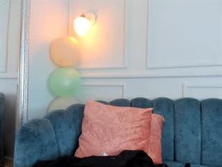 Blonde Adult Couples Webcams Live! (Aged 25-34) - C2C Porn